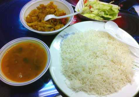 Jackson Heights Food Court Veggie Platter - © DirtCheapNYC.com