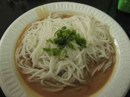 Yi Zhang NYC Rice Noodles with Peanut Butter Sauce - © DirtCheapNYC.com